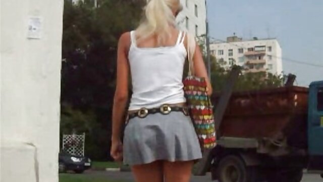 ロシアのカップル18歳spitsのキッチン 無料 女性 用 動画