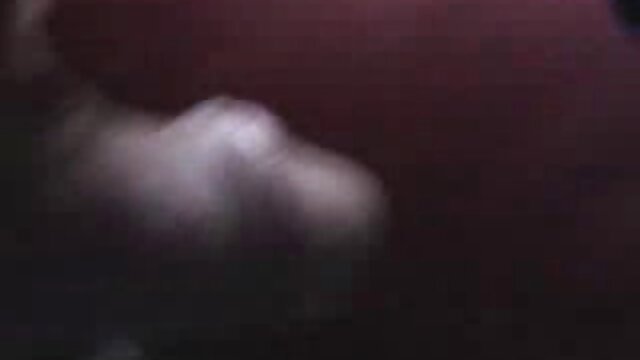 ベッドの上でstraponをクソレズビアン。 女性 専用 無料 動画 無 修正
